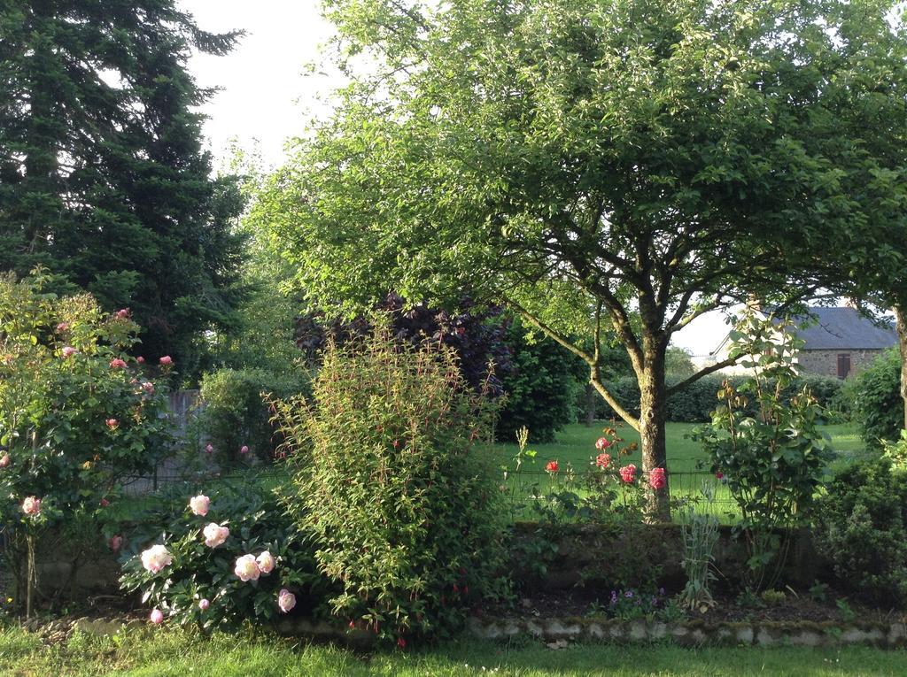 Bed and Breakfast Kirribilli Pleine-Fougères Exterior foto